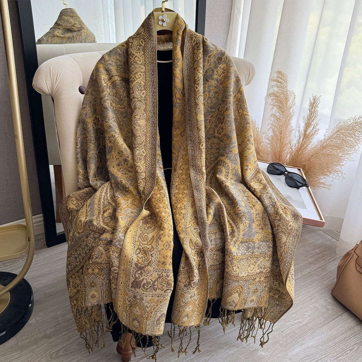Ethnic Fashion Design - Одеяло с кисточками, дизайн, этнический стиль,